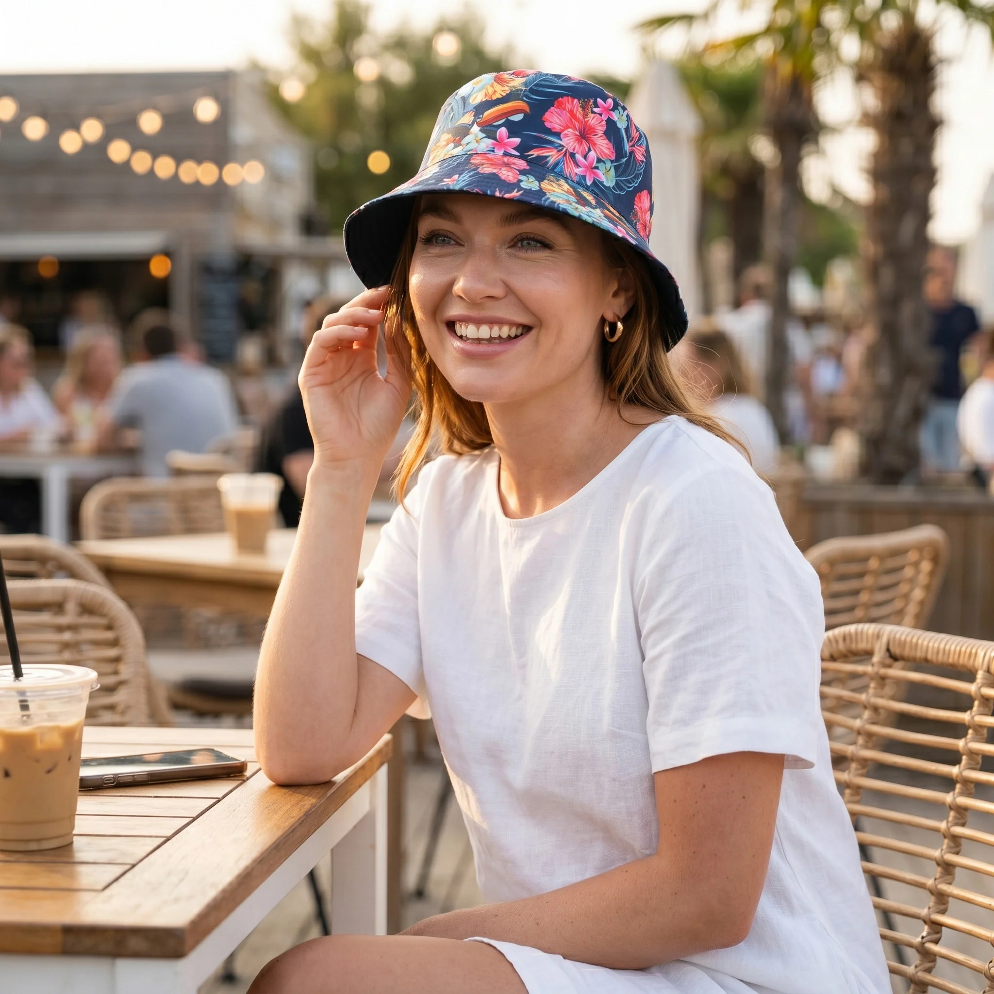Guinness Hawaiian Reversible Bucket Hat - Image 4