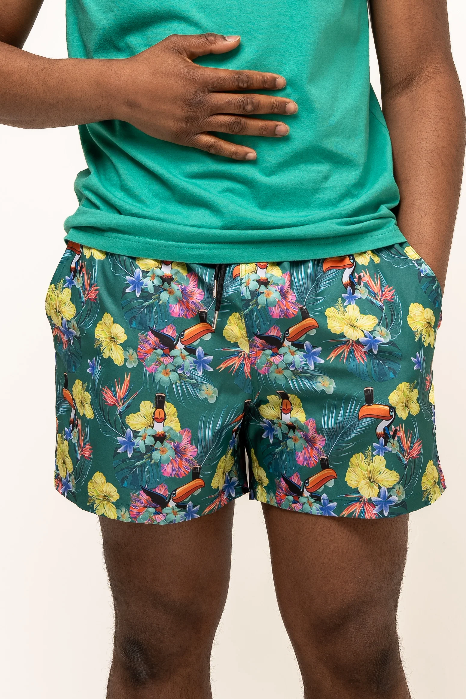 Guinness Toucan Hawaiian Green Beach Shorts - Image 9